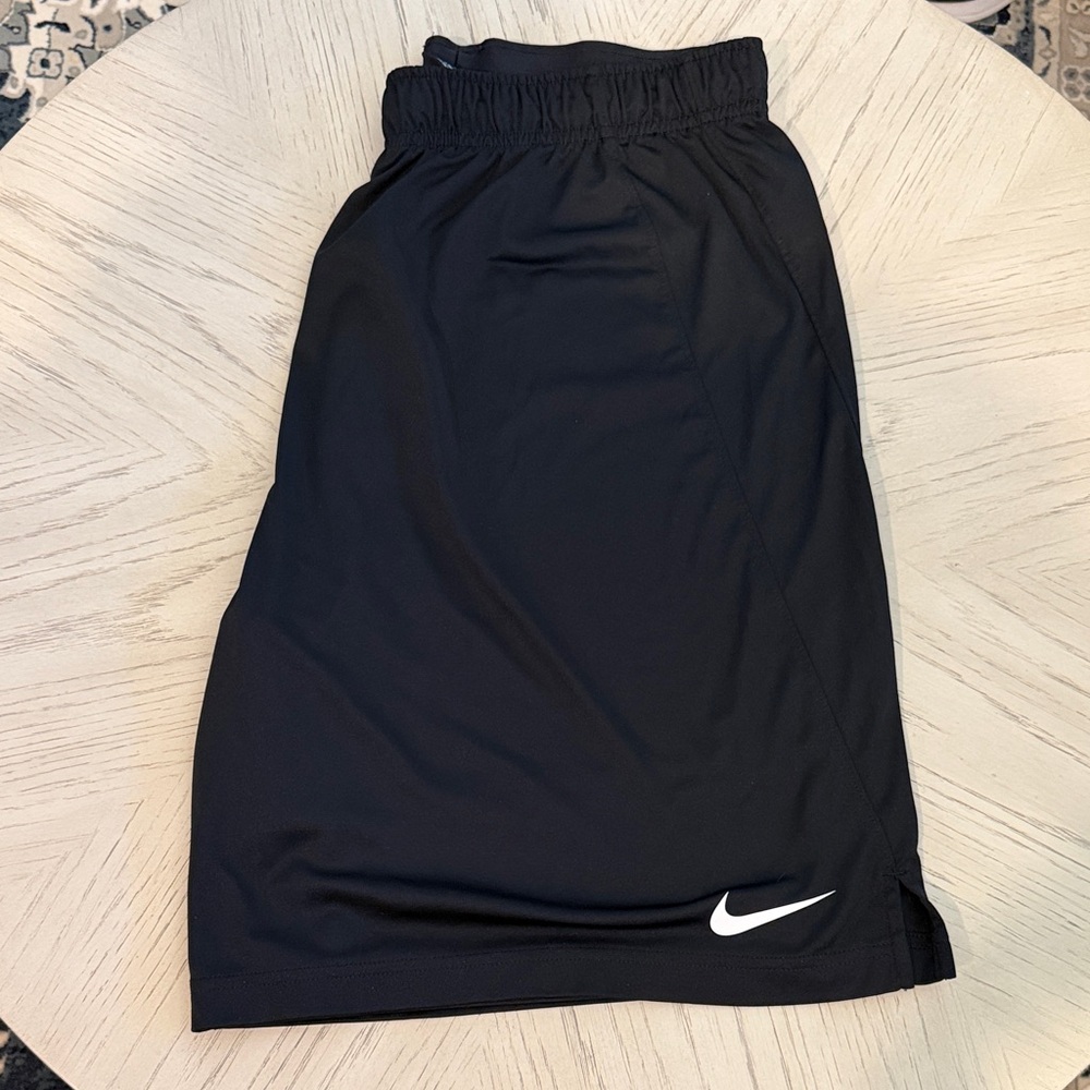 VCU Black Athletic Shorts - Picture 2 of 4
